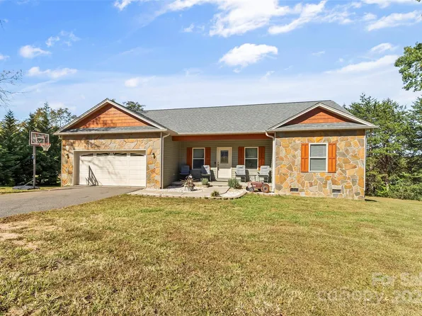 7779 Shoupes Grove Church Rd, Hickory, NC 28602