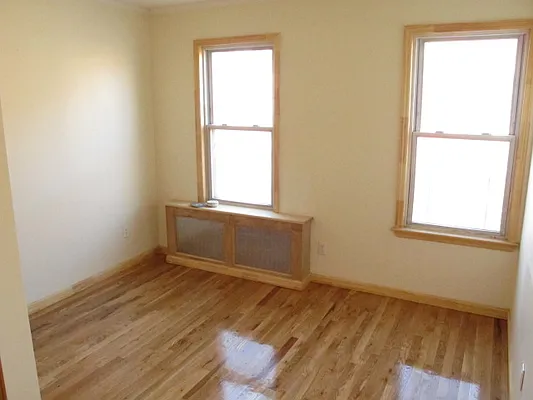 Rented by Residents Team | media 52