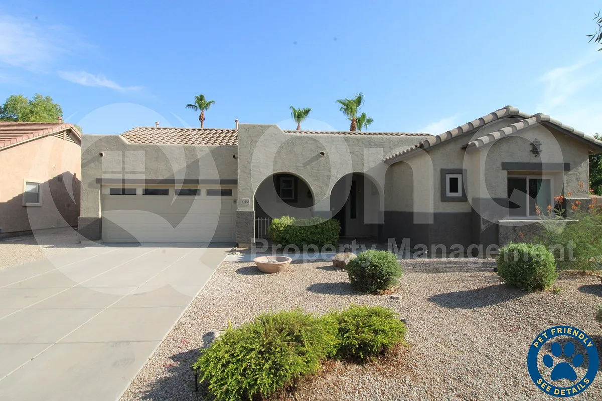 3 bed, 2.0 bath, 1514 sqft, $2,250 — Photo 1