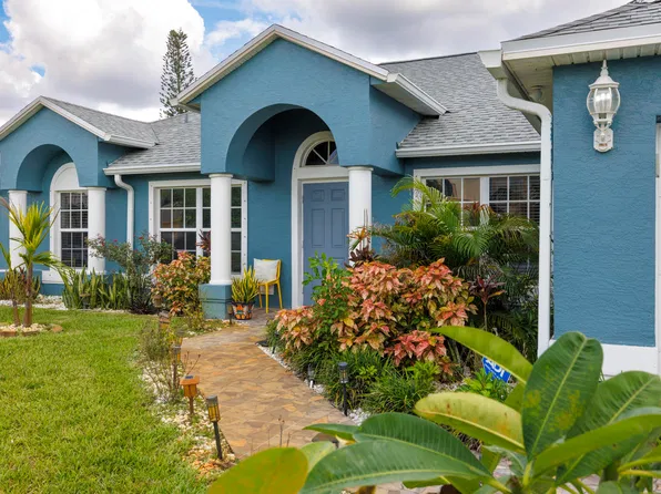 4239 SW Callicoe Street, Port St Lucie, FL 34953