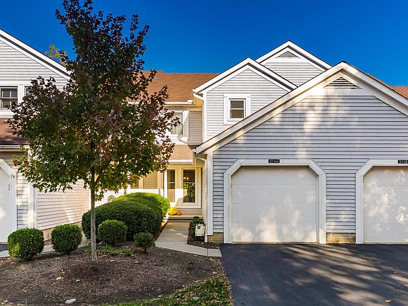 2nd image of 5780 Parkbridge Ln