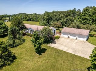 2830 N Red Hill Rd, Taswell, IN 47175