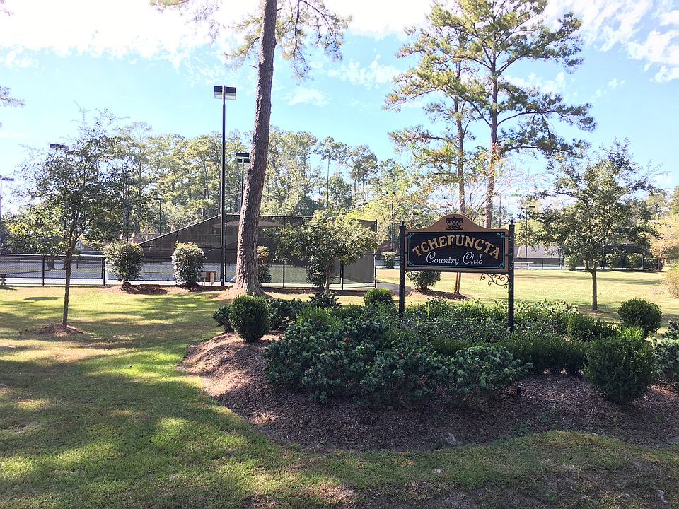 1st image of 78 Dogwood Dr