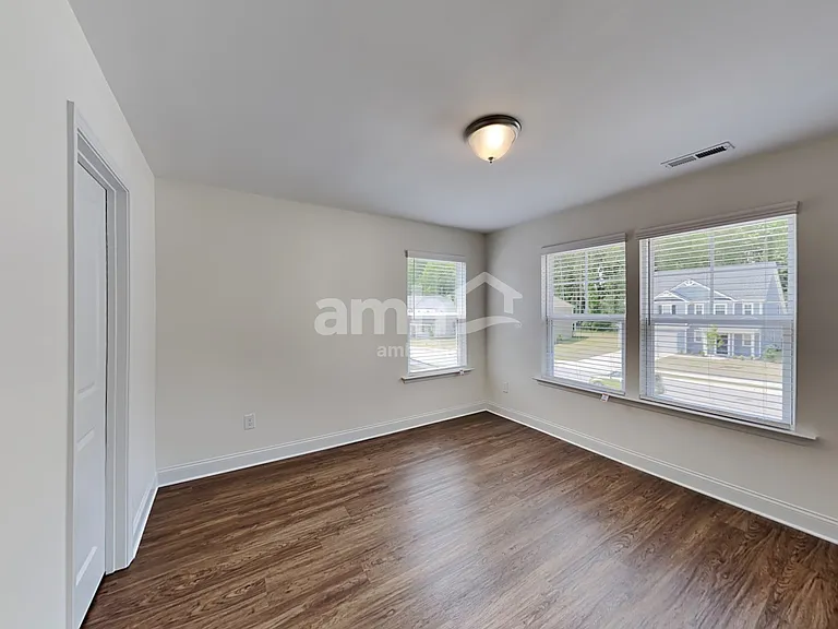 155 Gregory Dr — Photo 20