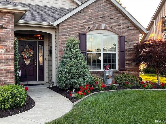 2nd image of 3677 Chesterfield Way