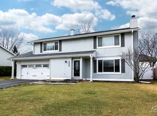 848 Prairie Ave, Bartlett, IL