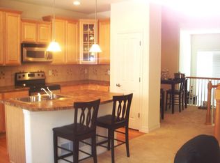 9105 Kornbrust Cir, Lone Tree, CO 80124