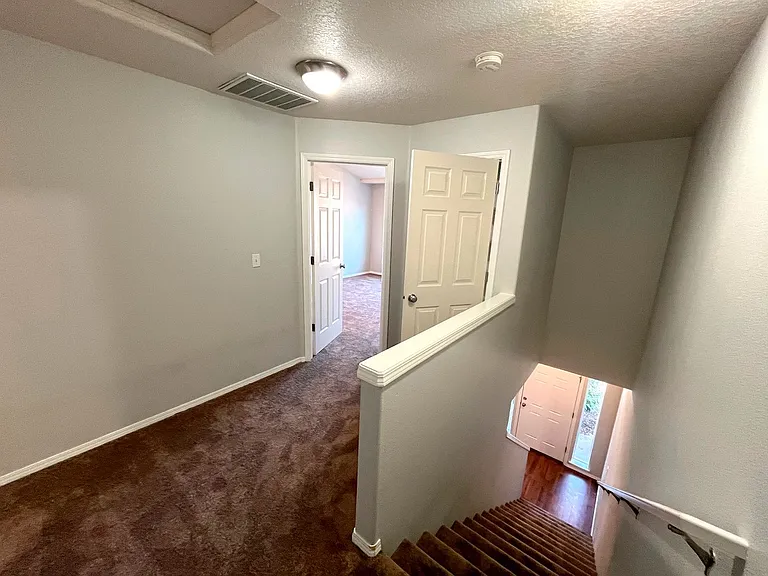 6443 SW 208th Ter — Photo 7