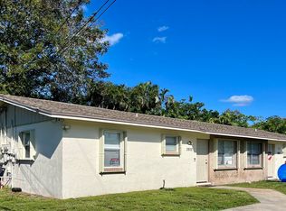 3800 Gladys Ct, Lake Worth, FL 33461