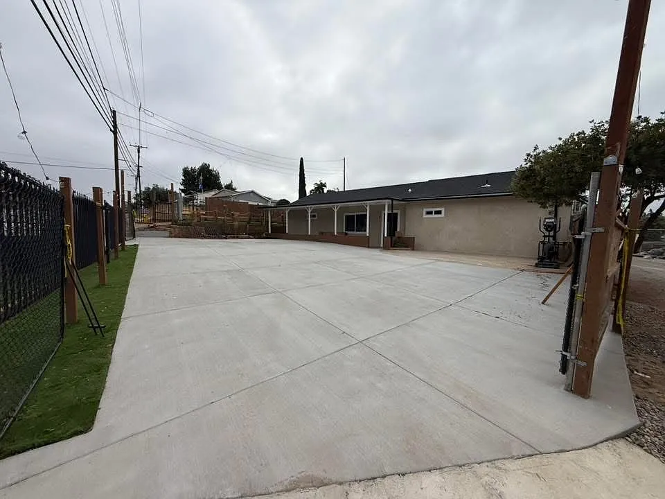 8327 Winter Gardens Blvd — Photo 3