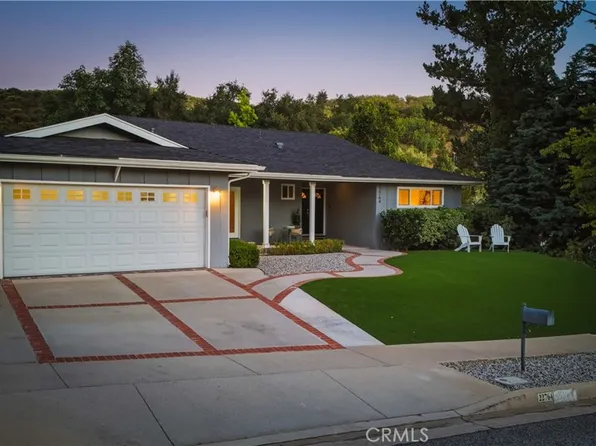22764 Liberty Bell Rd, Calabasas, CA 91302