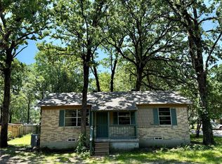 405 Forest Ln, Gun Barrel City, TX 75156