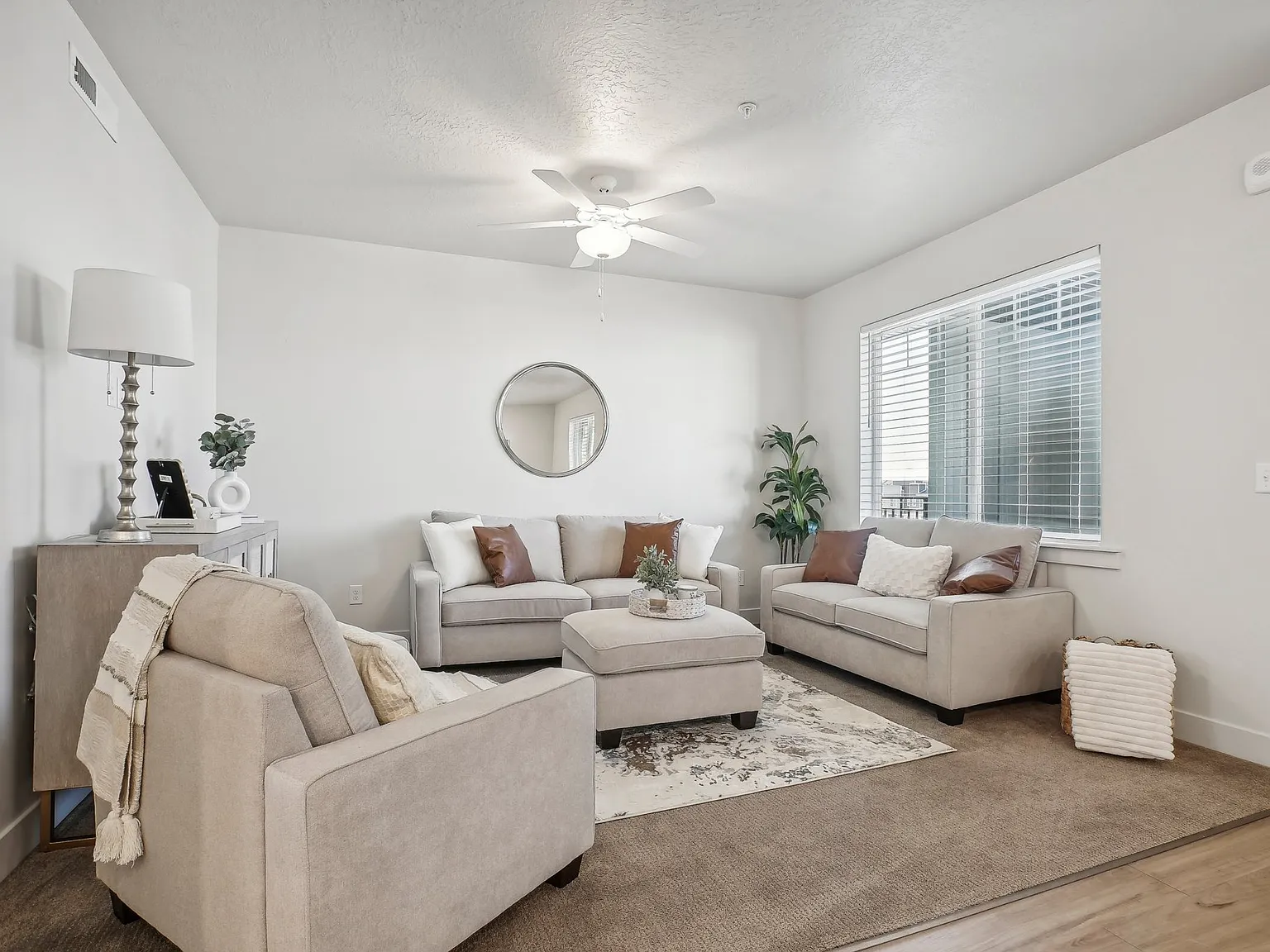 Arrowhead Place — Photo 1