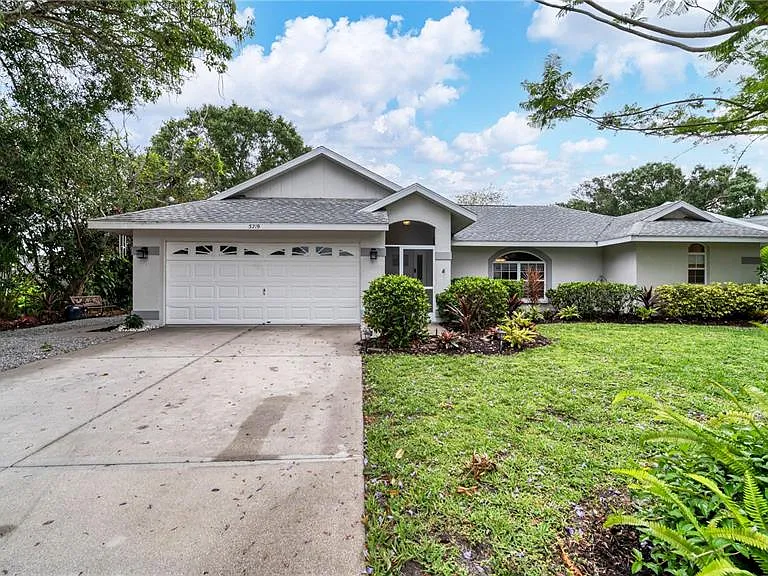 5219 Inverness Dr — Photo 30