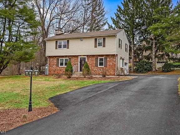 3rd image of 3 June Walk