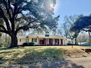 116 Gloucester Rd, Natchez, MS 39120