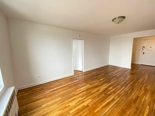 Sold by Diamond Real, Inc. | media 7