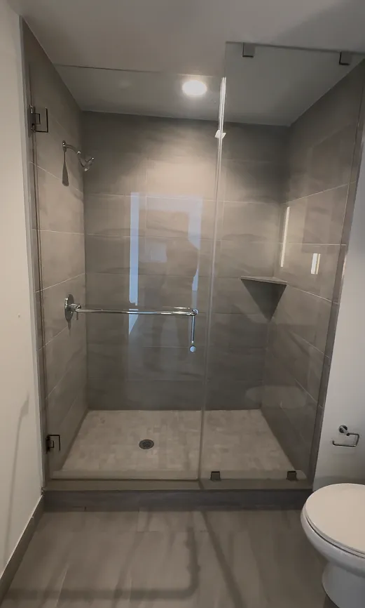 1 bed, 571 sqft, $2,722 — Photo 4