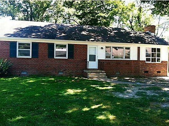 1st image of 2919 Lauradale Ln