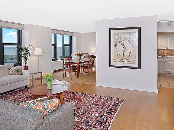 2nd image of 3150 N Lake Shore Dr APT 17F