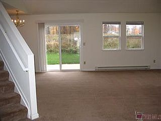 5th image of 4243 Pine Dr