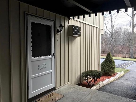 5th image of 31C Patterson Village Ct #31C