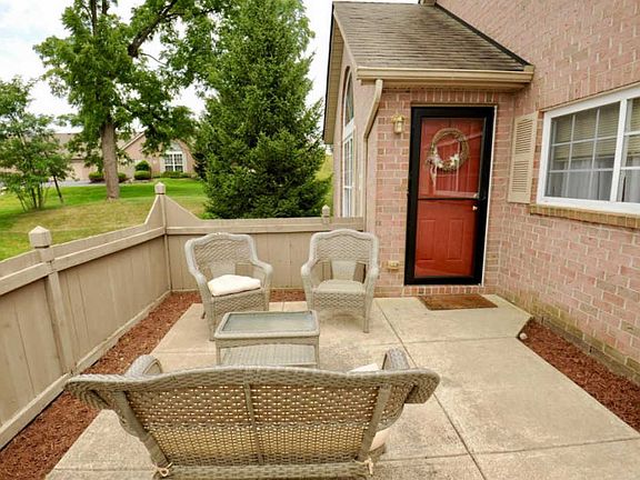 4th image of 3994 Silvaner Dr