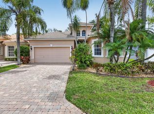 10060 Armani Dr, Boynton Beach, FL 33437