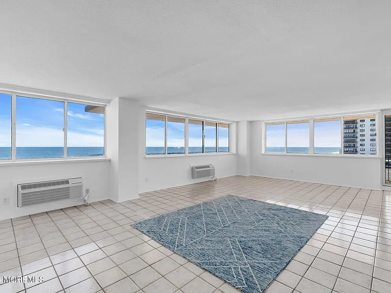 55 Ocean Ave #3L — Photo 6