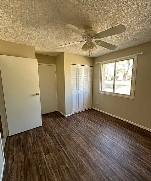 5713 N 44th Ave — Photo 33