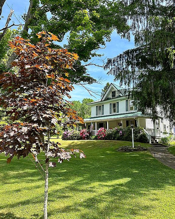 1st image of 373 Kansas Branch Rd