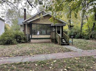 1228 SW Buchanan St, Topeka, KS 66604