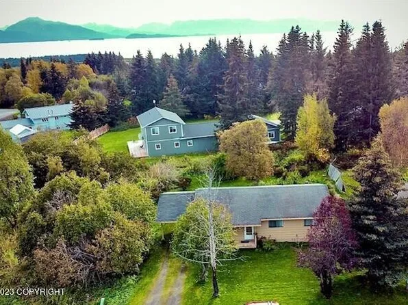 259 E Bayview Ave, Homer, AK 99603