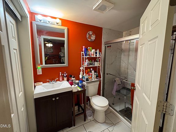 5th image of 1214 Eva St