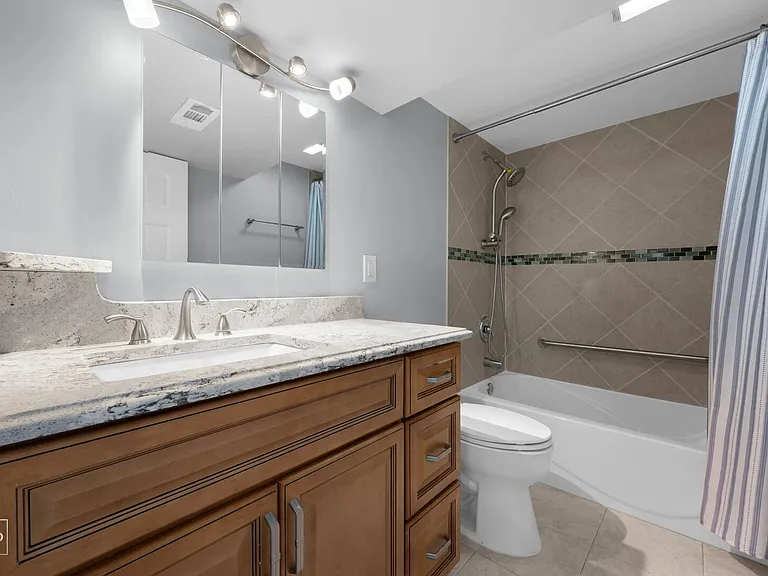 1327 Euclid Ave — Photo 26