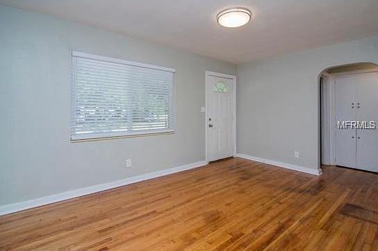 3rd image of 3820 Burlington Ave N