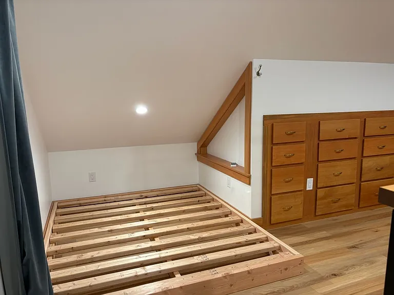 417 W Story St — Photo 12