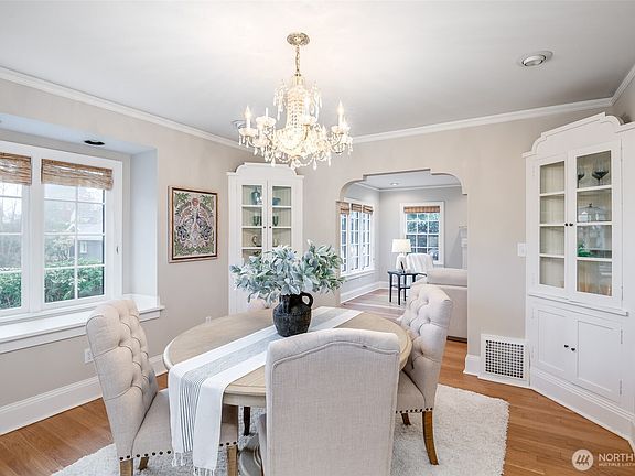3rd image of 3025 Maringo Road SE