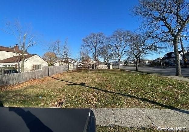 1st image of 3247 Brower Avenue