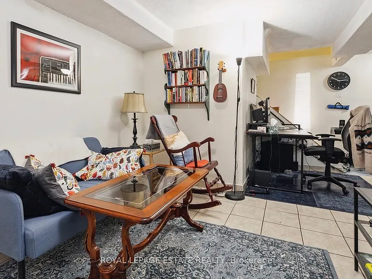 1 Saraband St #BASEMENT — Photo 7