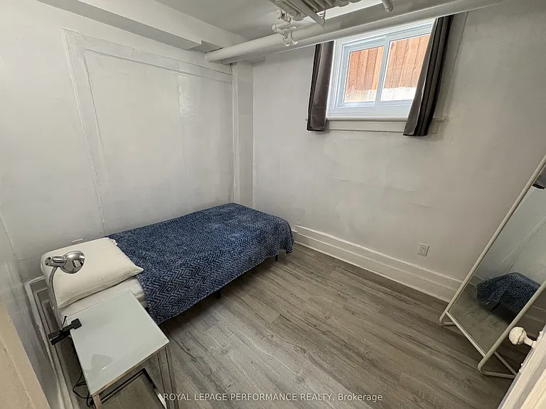 721 Cooper St #B — Photo 8