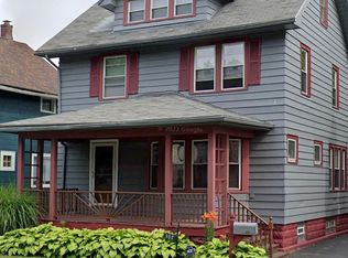 132 Roxborough Rd, Rochester, NY 14619