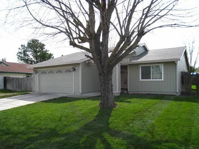 8196 Essen Way photo 1