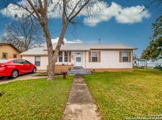 411 Aero Ave, Schertz, TX 78154