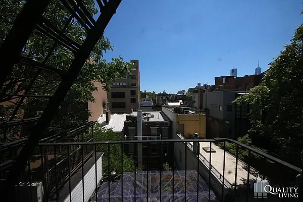 Rented by (Legacy) NY Quality Living Uptown | media 33