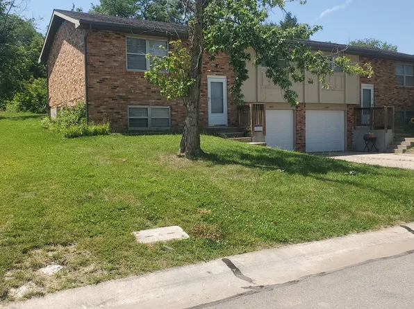 1685-1687 S Sonora Dr, Columbia, MO 65201