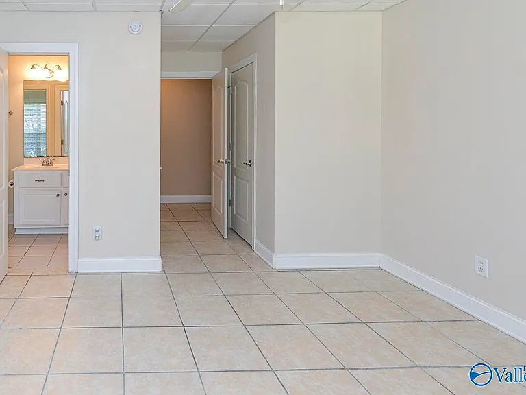 4409 Hampton Ridge Dr SE — Photo 36