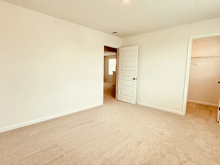 8259 Huspa Ave — Photo 23