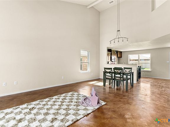 5th image of 1414 Lindsey Dr
