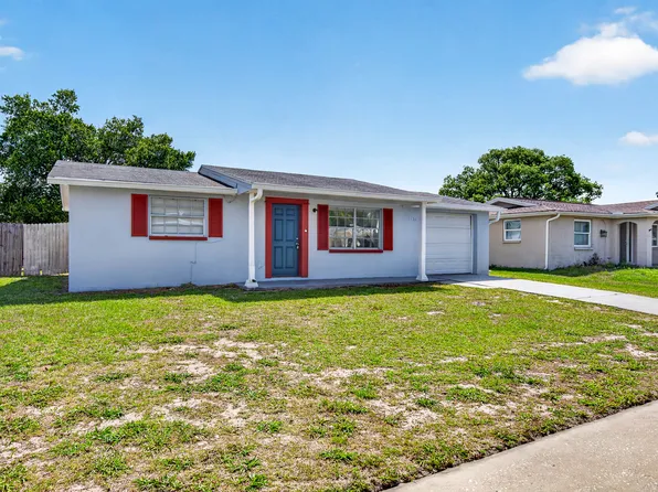 9120 Hermitage Ln, Port Richey, FL 34668